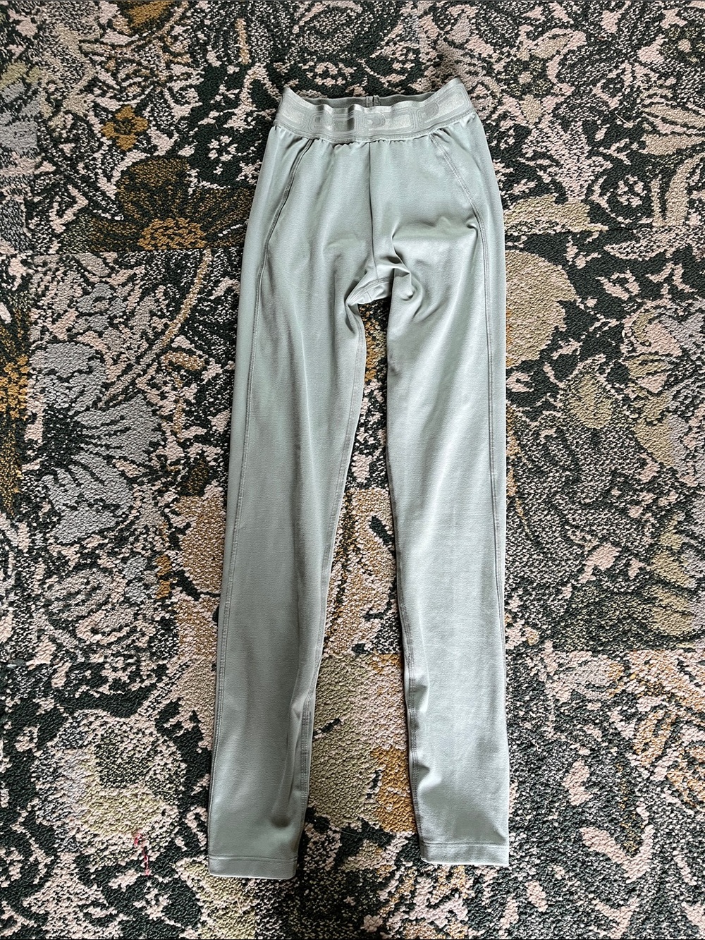 PINK Victoria's Secret Sage Green High-Rise Leggings
